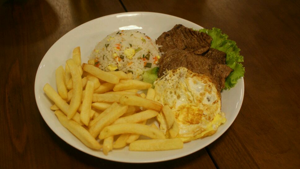 Bife_a_cavalo