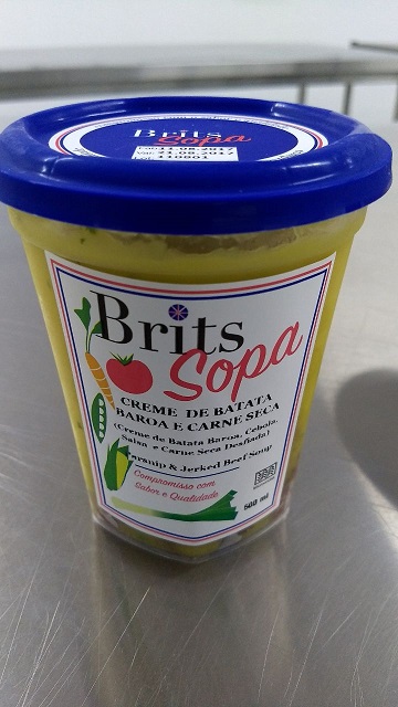 Sopa_creme_de_batata_baroa_e_carne_seca